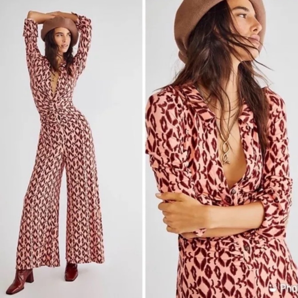 Free People Long Sleeve Wide Flare Leg Shayla Jumpsuit size XS Peachy Pink Combo
